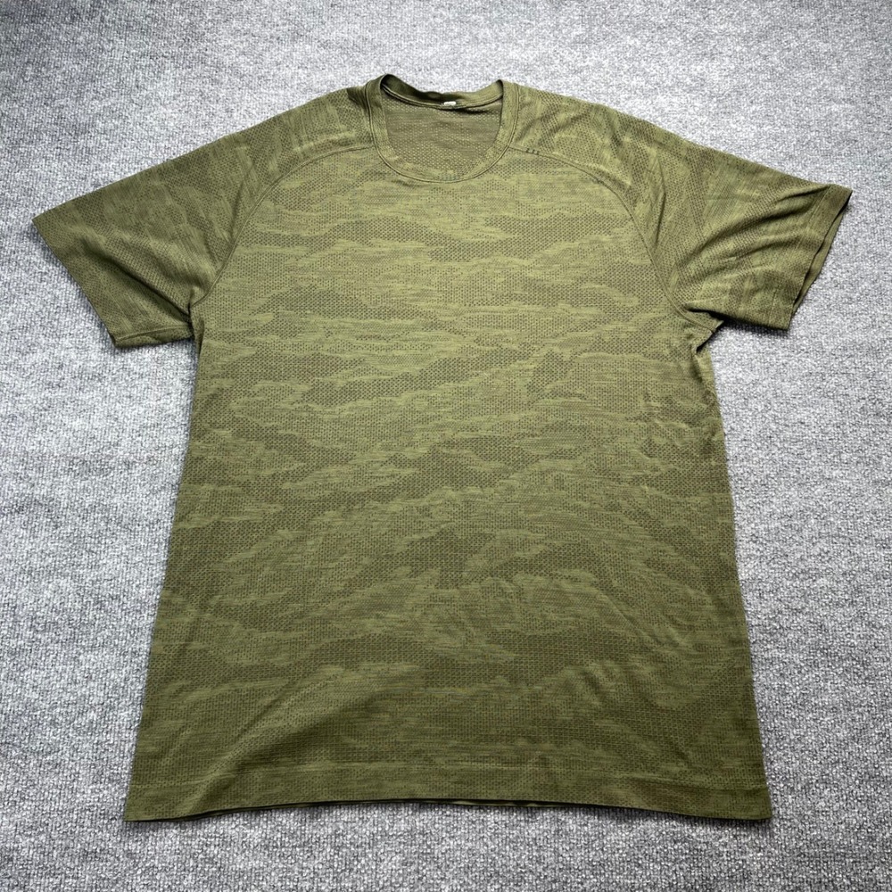 Lululemon Metal Vent Tech SS Shirt Mens XL Green Camo Training Gym Top